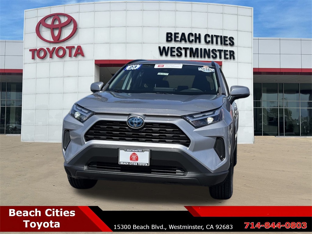2023 Toyota RAV4 Hybrid LE photo 5