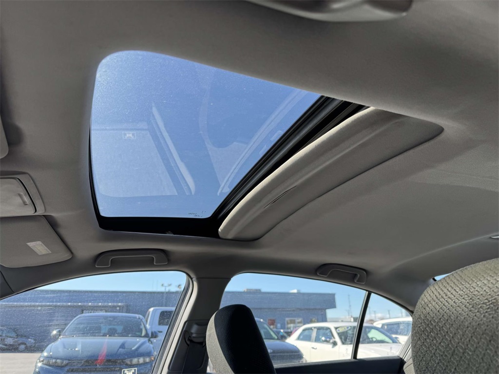 2011 Honda Accord EX photo 3