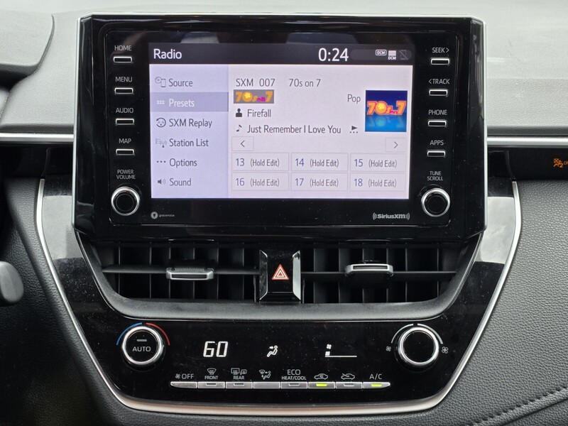 2021 Toyota Corolla SE photo 13