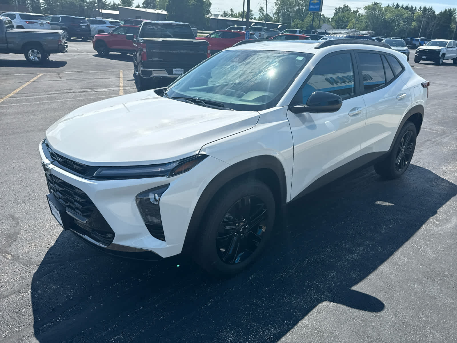 2025 Chevrolet Trax ACTIV photo 3
