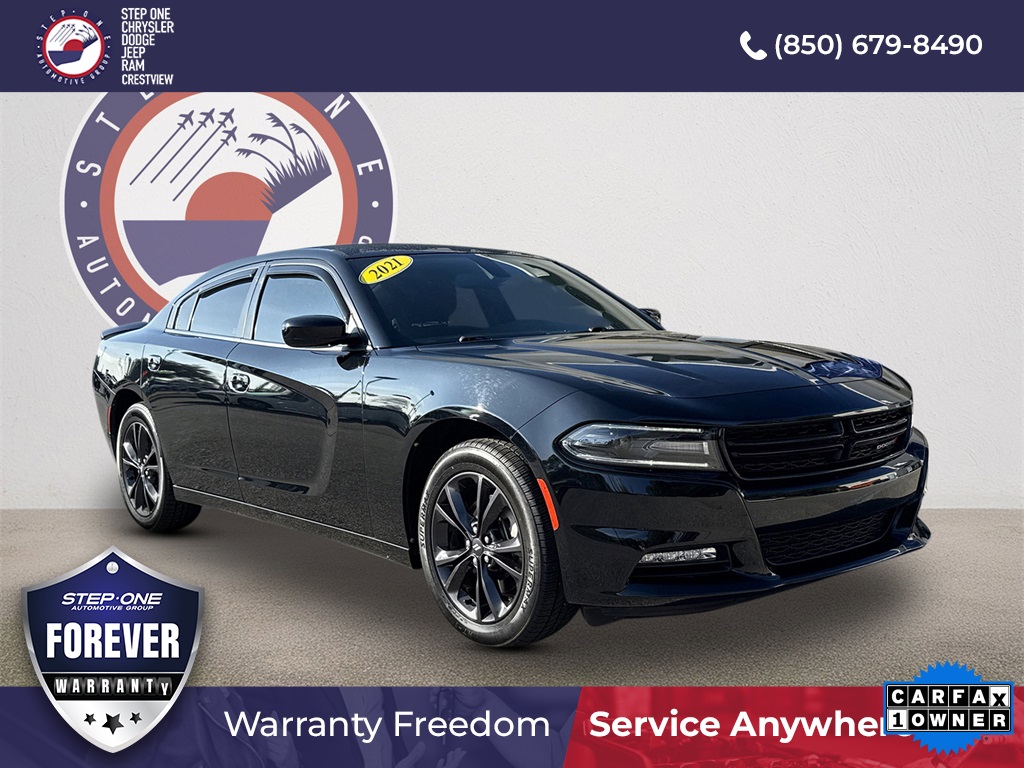 2021 Dodge Charger SXT's photo