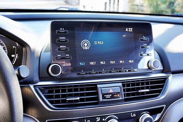 Used 2019 Gray Honda LX image 22