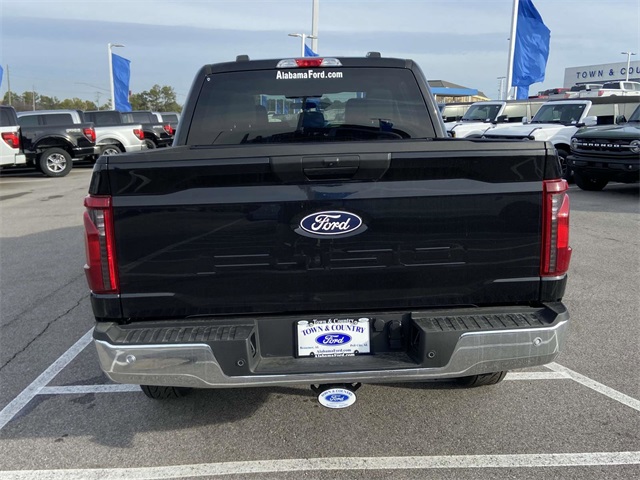 2025 Ford F-150 XL photo 4