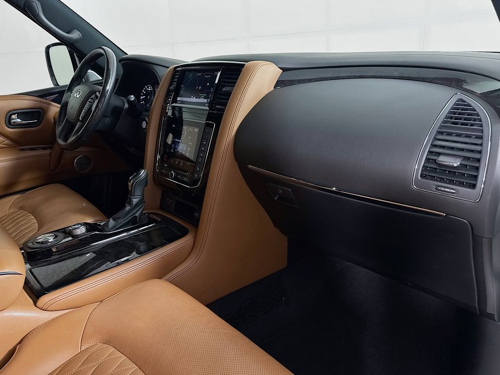 2021 Infiniti QX80 Sensory photo 33