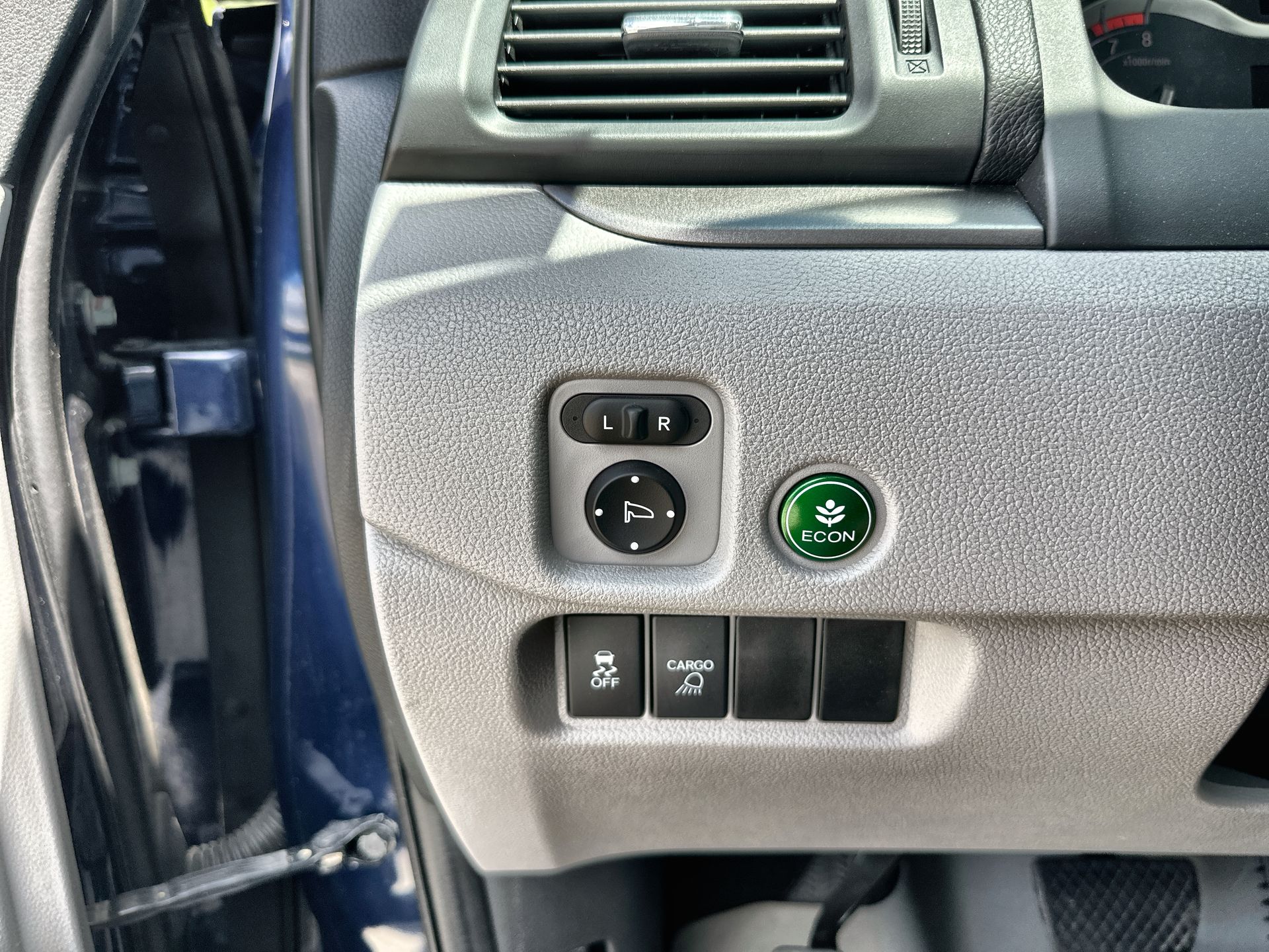 2017 Honda Ridgeline RTL-T photo 17