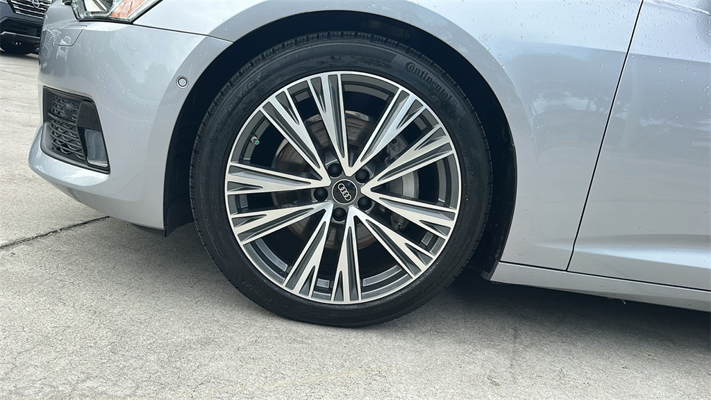 2022 Audi A6 2.0T Premium Plus photo 9