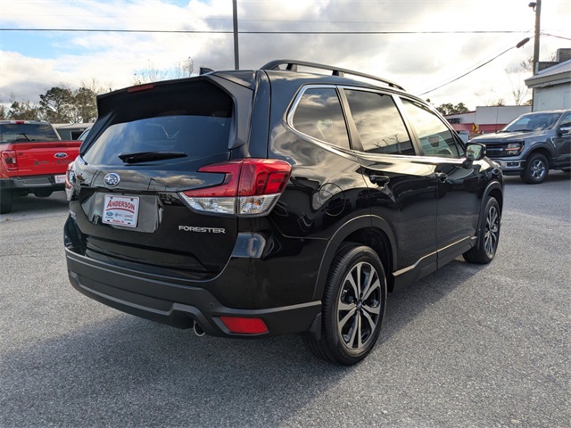 2024 Subaru Forester Limited photo 4