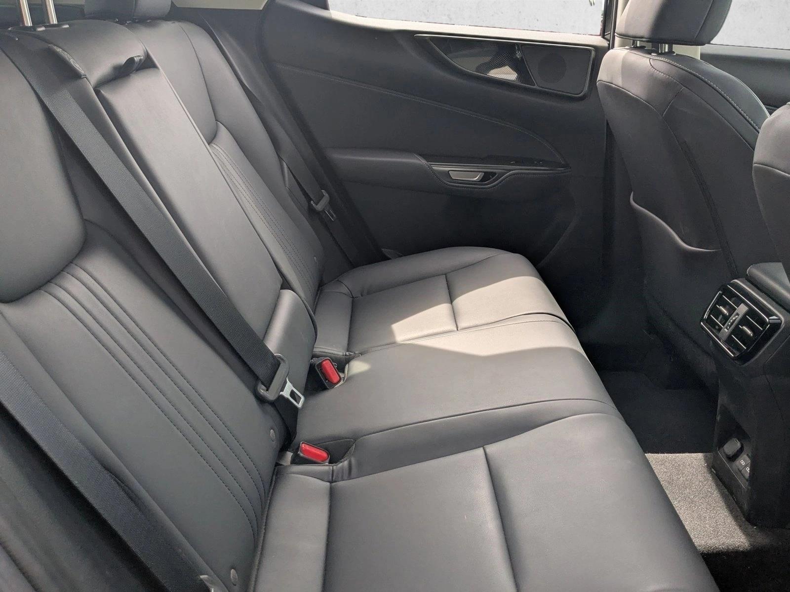 2024 Lexus NX 350 photo 19