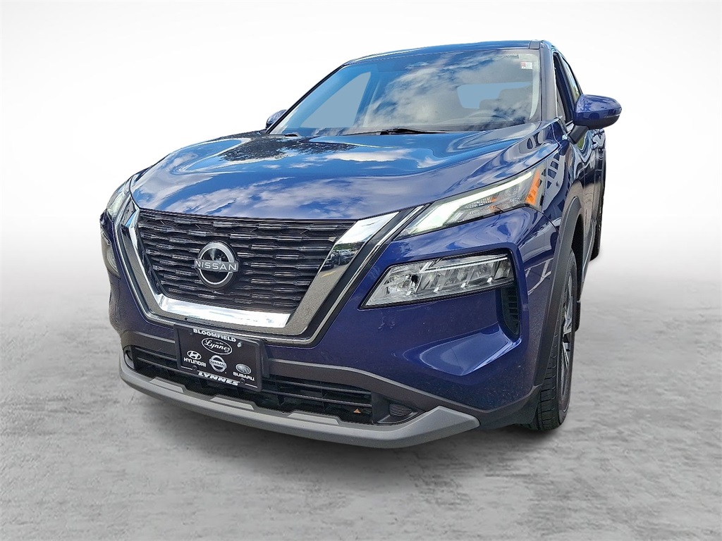 2023 Nissan Rogue SV photo 4