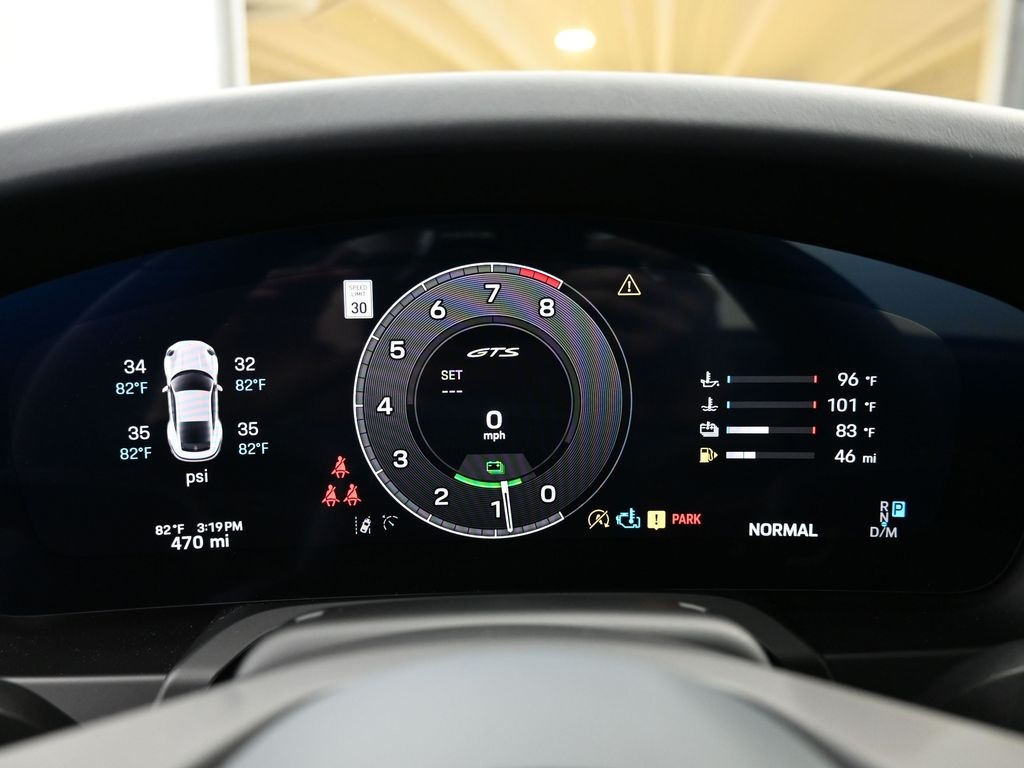 2025 Porsche 911 GTS photo 25