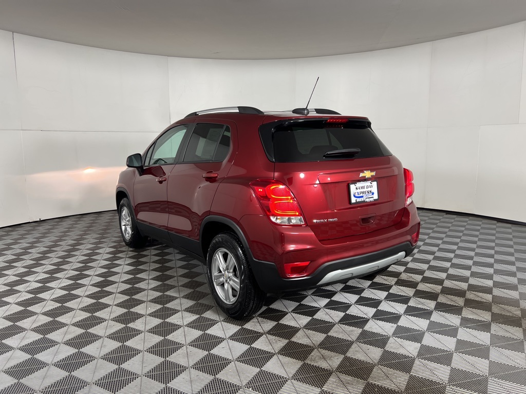 2022 Chevrolet Trax LT photo 3
