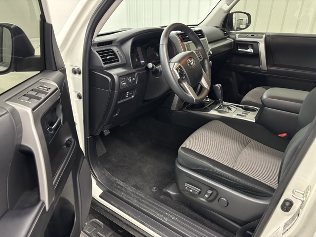 2023 Toyota 4Runner SR5 photo 10
