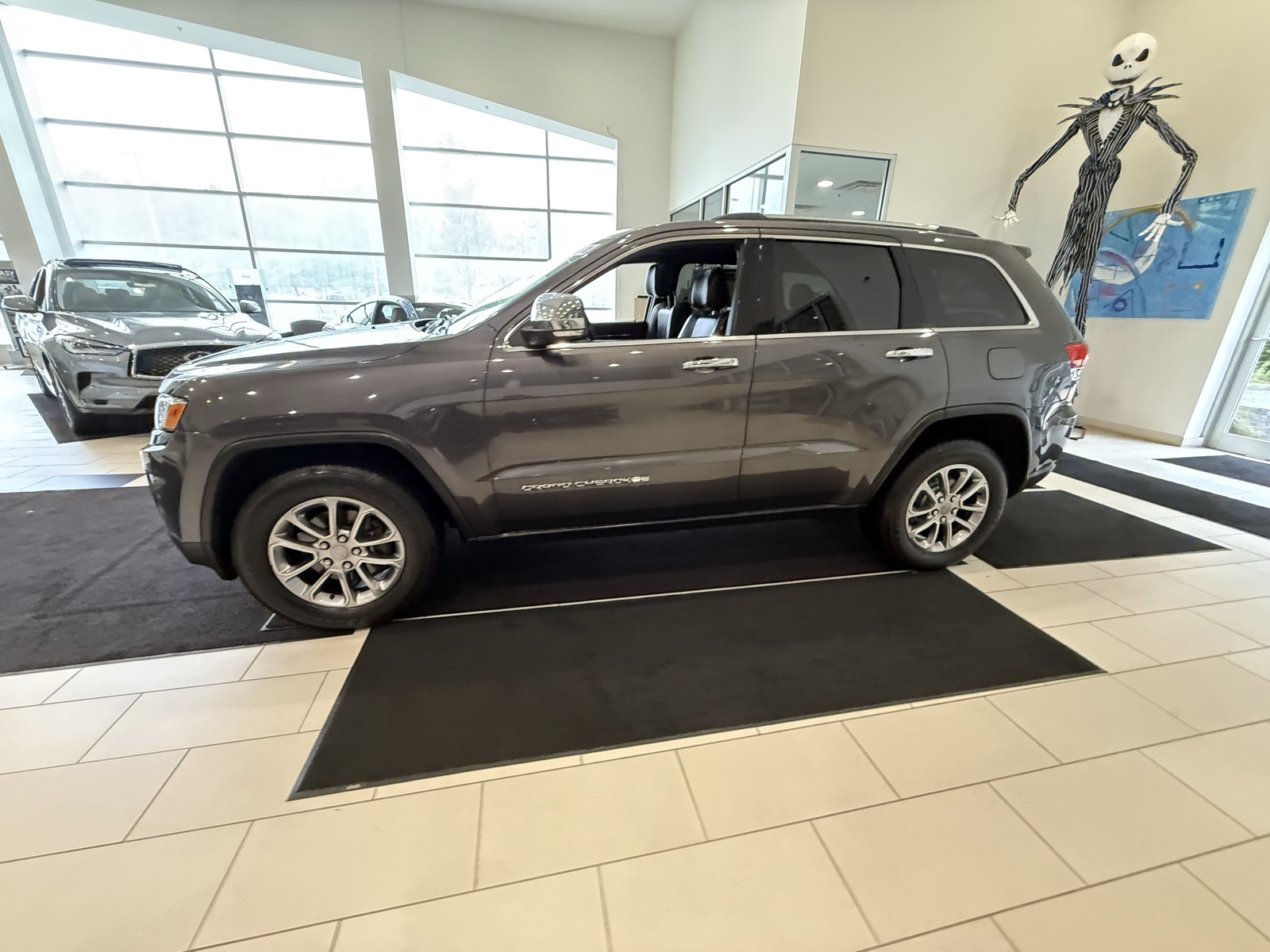 2015 Jeep Grand Cherokee Limited photo 4