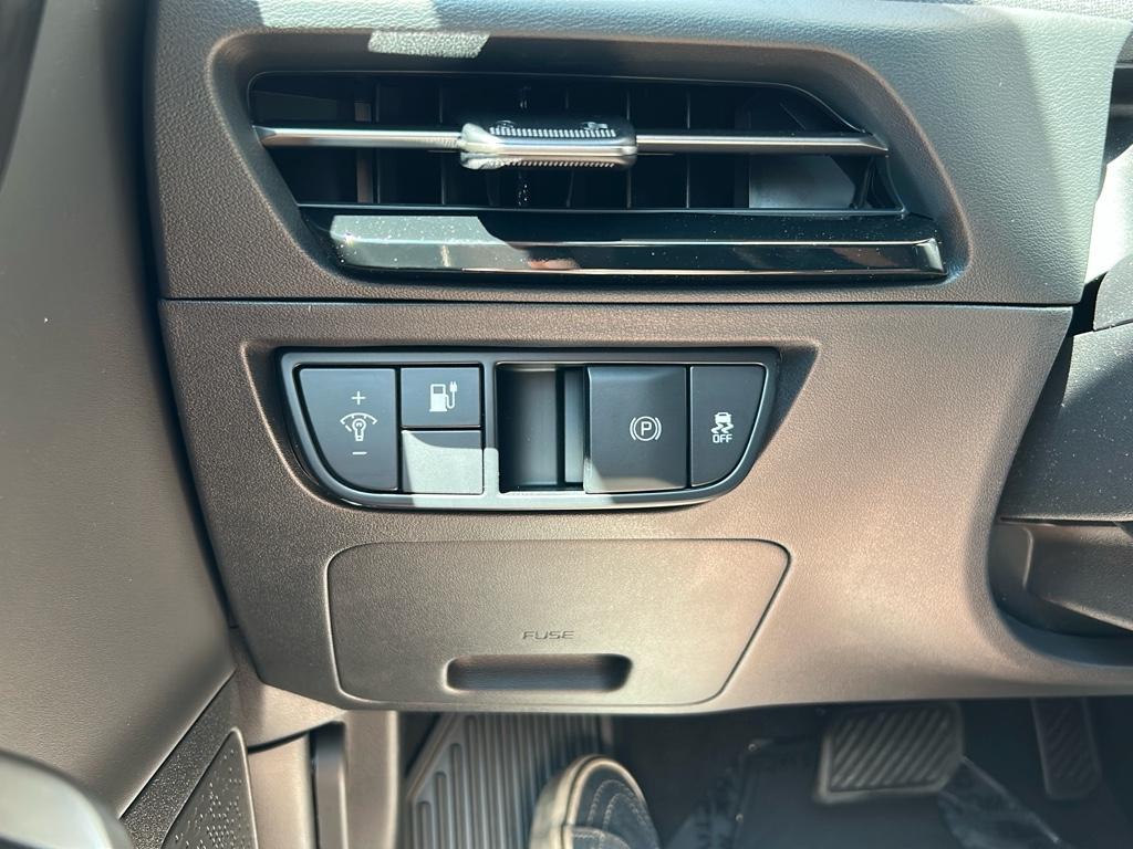 2025 Kia EV6 Light photo 22
