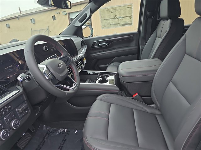 2025 Chevrolet Suburban RST photo 15