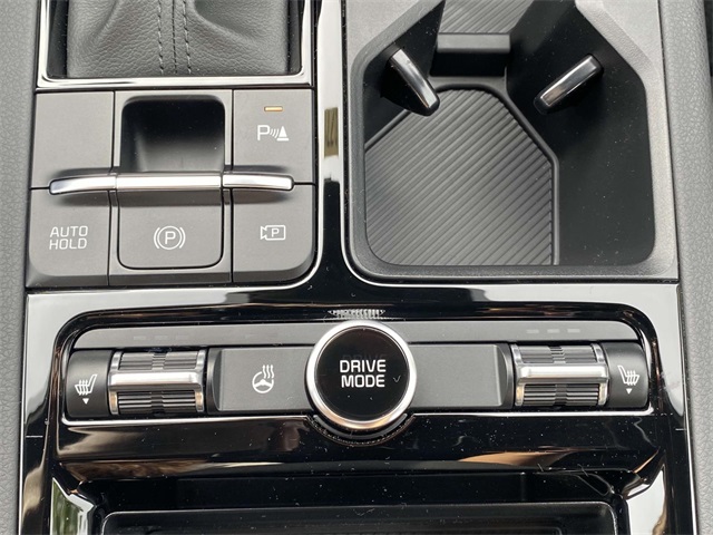 2025 Kia K5 GT-Line photo 21