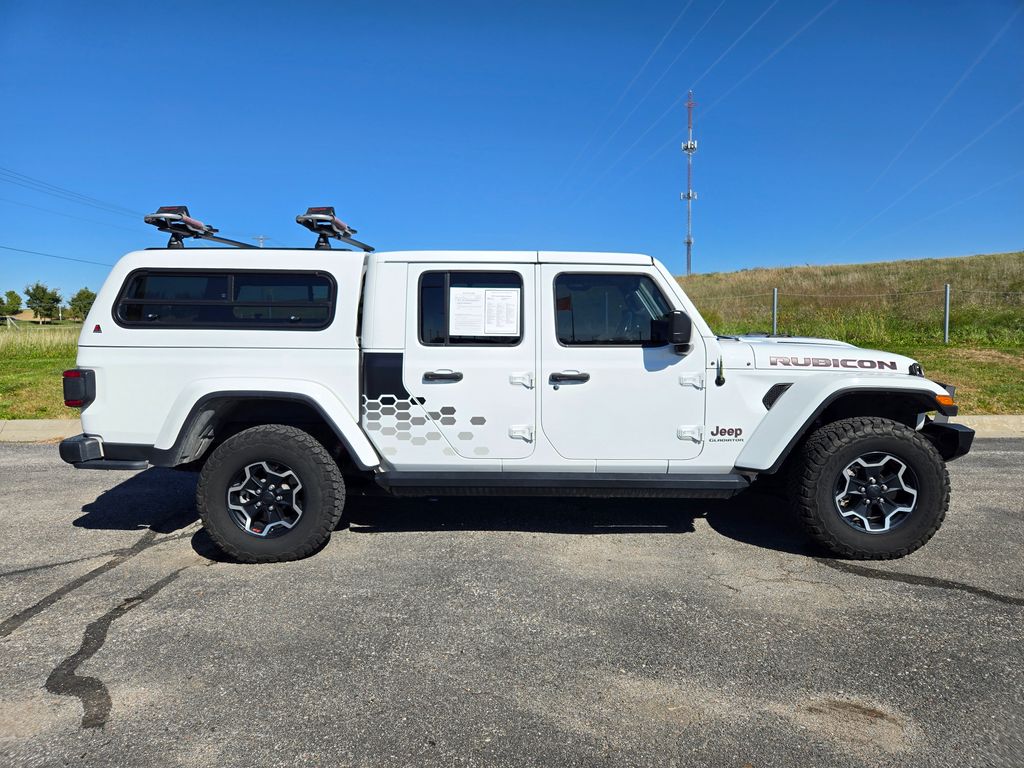 2021 Jeep Gladiator Rubicon photo 2