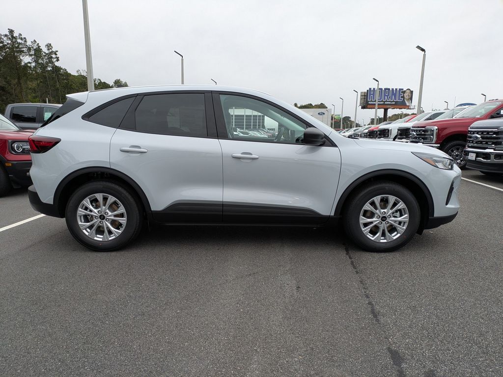 2026 Ford Escape Active photo 3