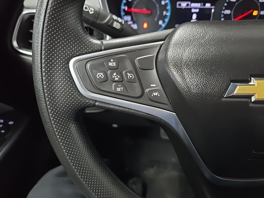2022 Chevrolet Equinox LS photo 19