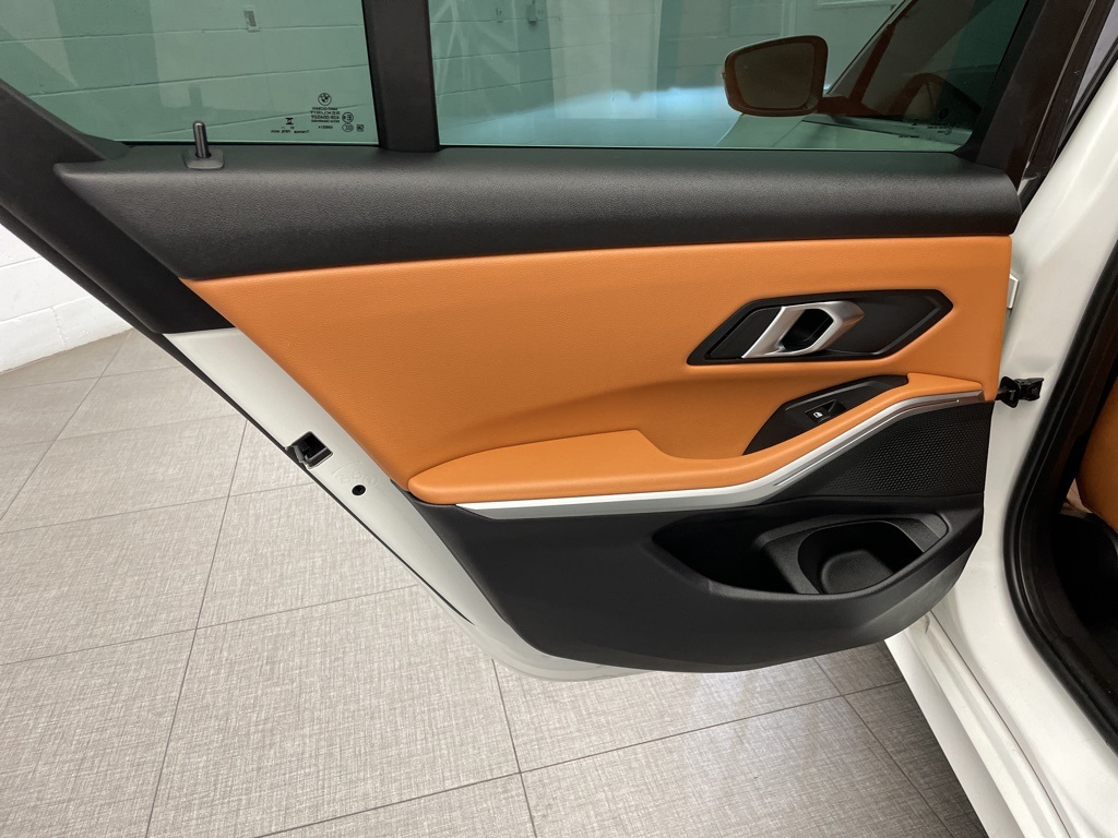 2024 Bmw 330e photo 20