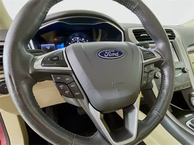 2014 Ford Fusion SE photo 14