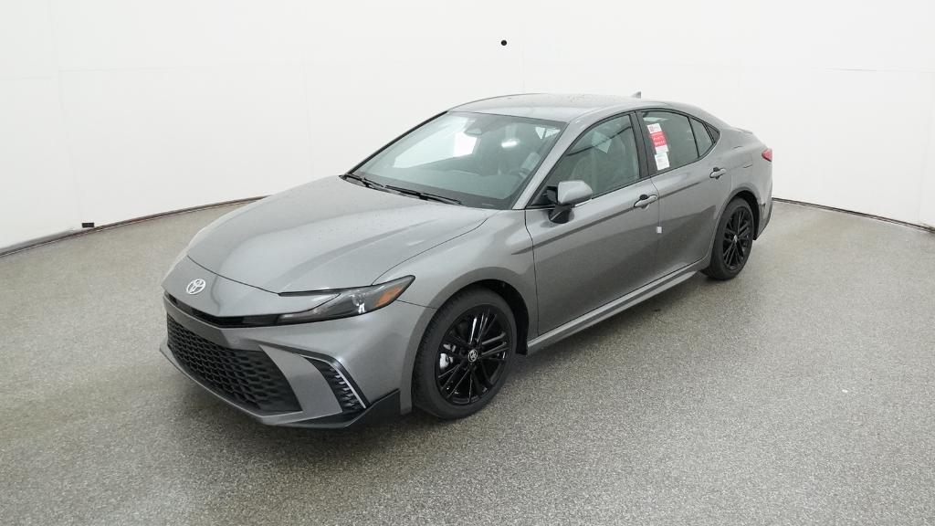 2026 Toyota Camry SE's photo