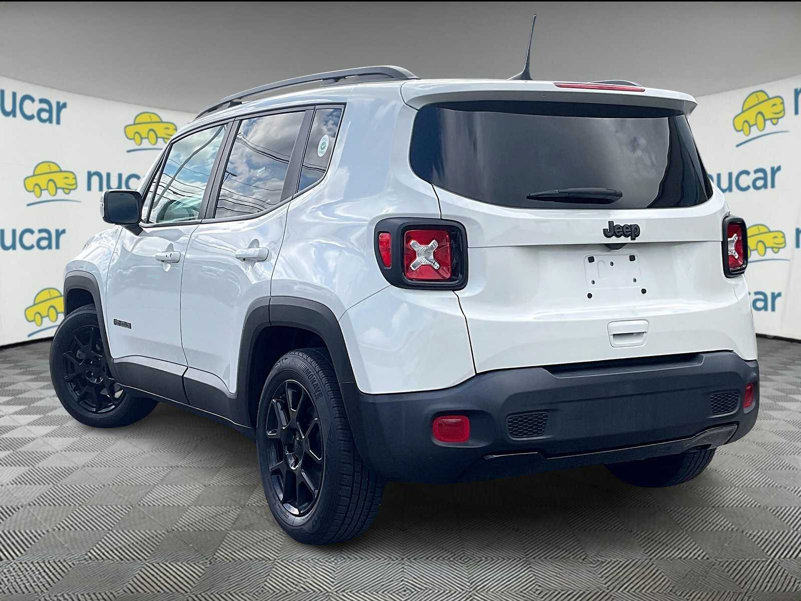 2020 Jeep Renegade Altitude photo 4