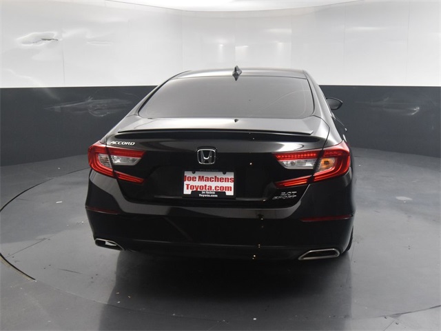 2021 Honda Accord Sport 2.0T photo 7