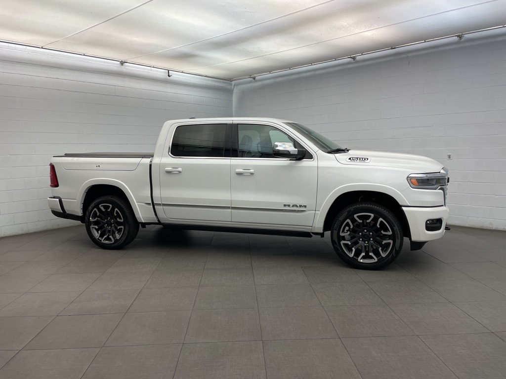 2025 Ram 1500 Limited photo 2