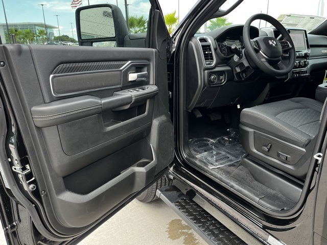 2025 Ram 2500 Lone Star photo 13