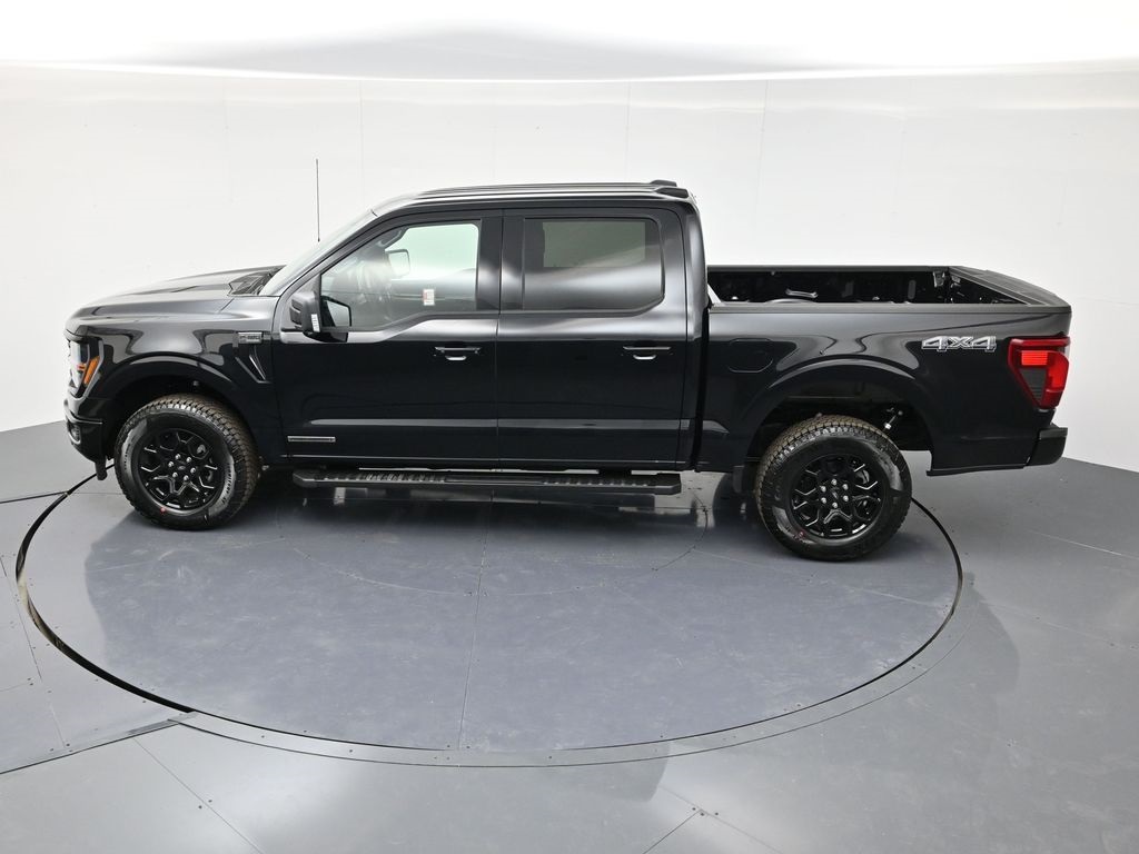 2025 Ford F-150 XLT photo 29