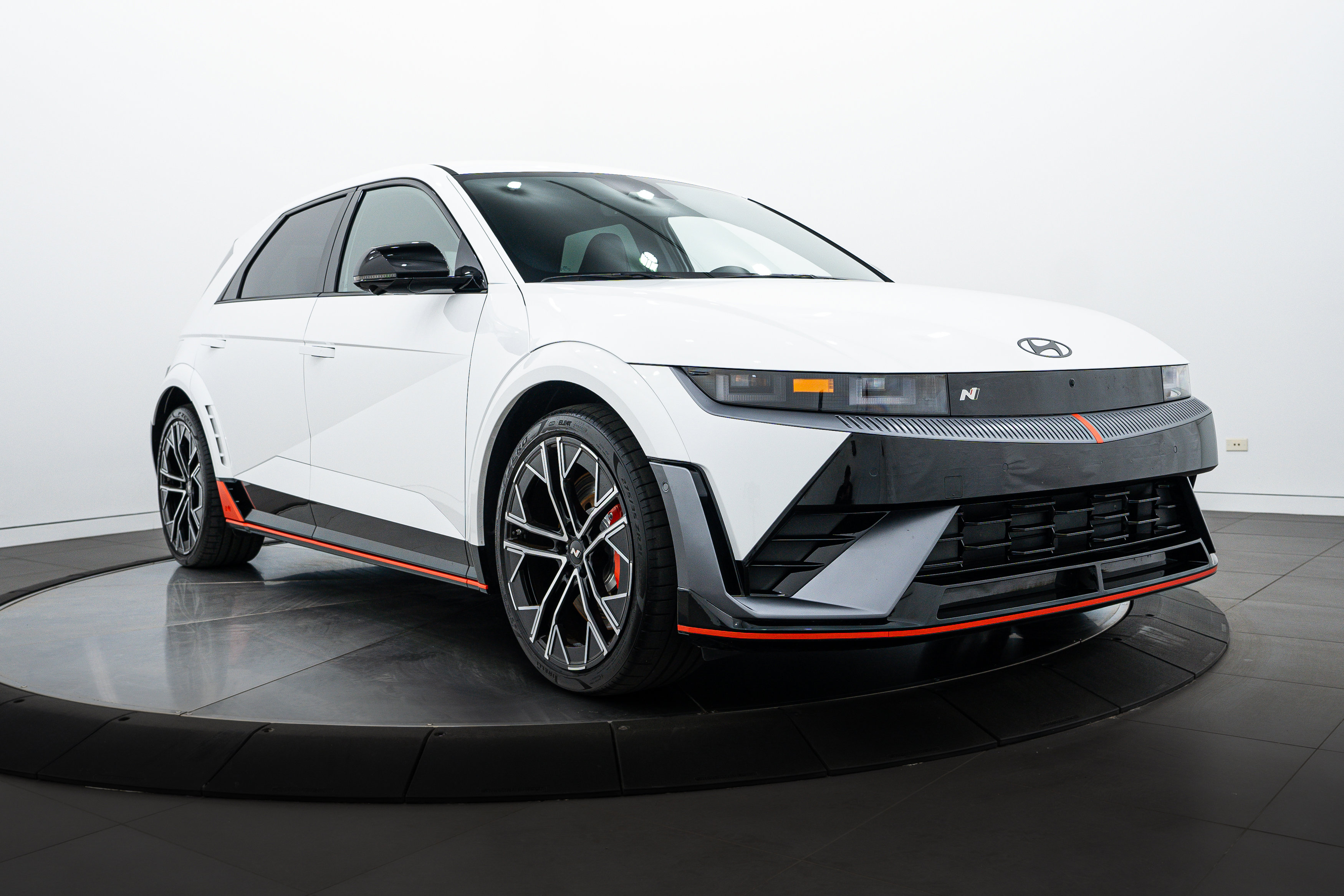 Used 2025 Hyundai IONIQ 5 N with VIN KM8KNDA80SU003199 for sale in Highland Park, IL