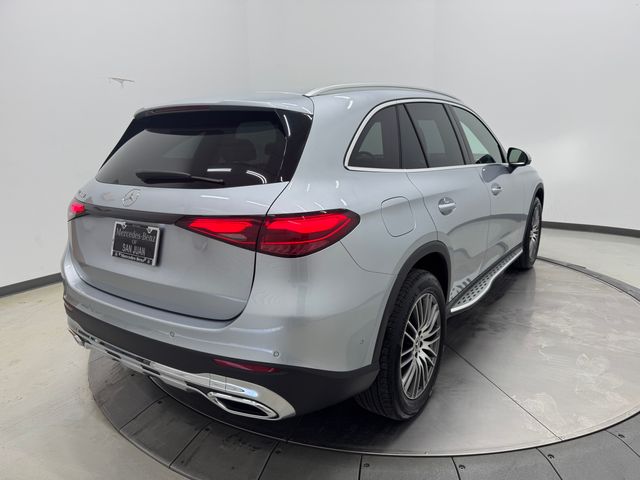 2025 Mercedes Benz GLC 300 photo 26