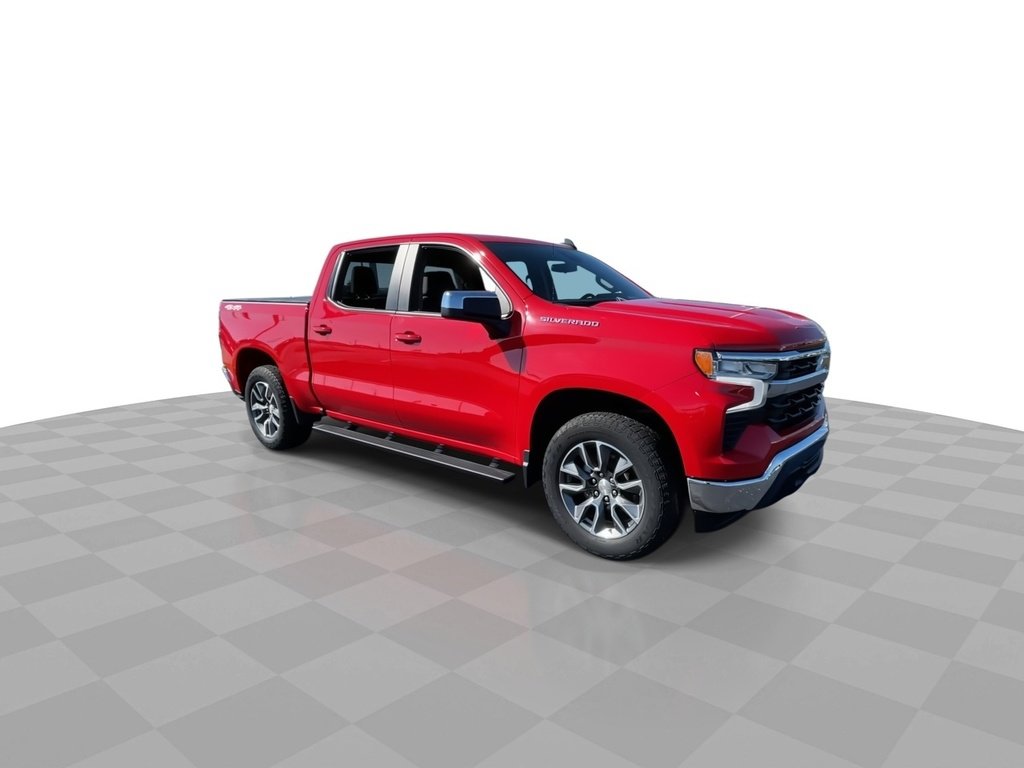 2023 Chevrolet Silverado 1500 LT photo 3