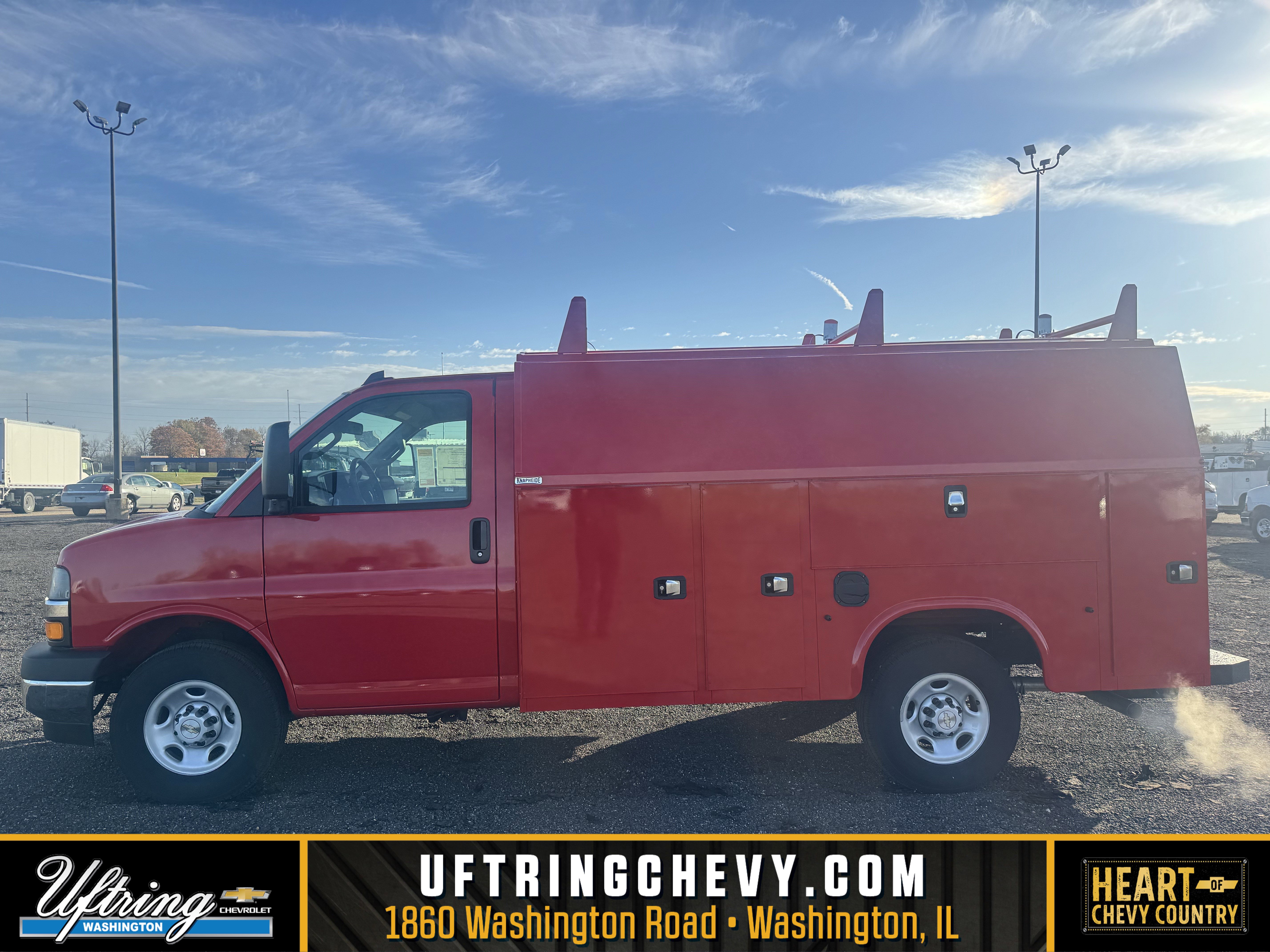 2025 Chevrolet Express Cutaway Base's photo