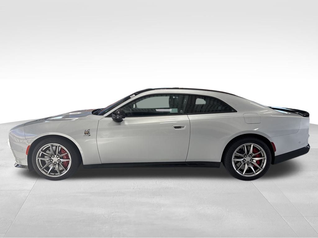 2024 Dodge Charger R/T Scat Pack photo 2