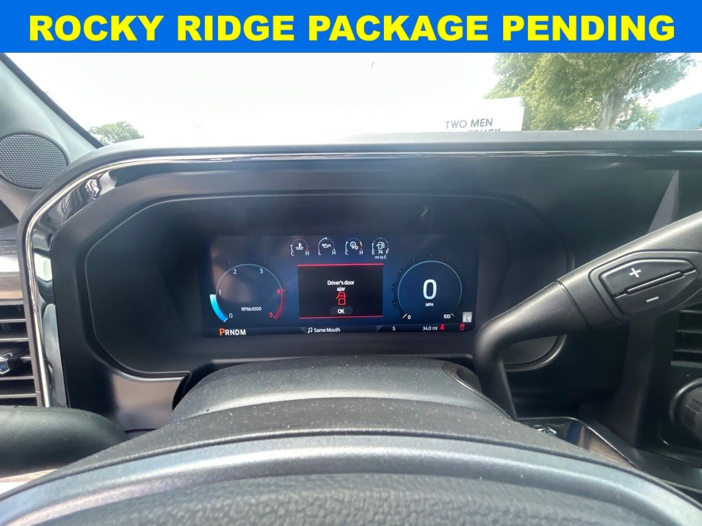 2025 Ford F-250 photo 37