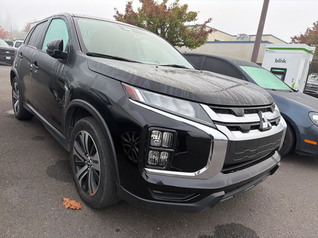 2024 Mitsubishi Outlander Sport SE photo 2