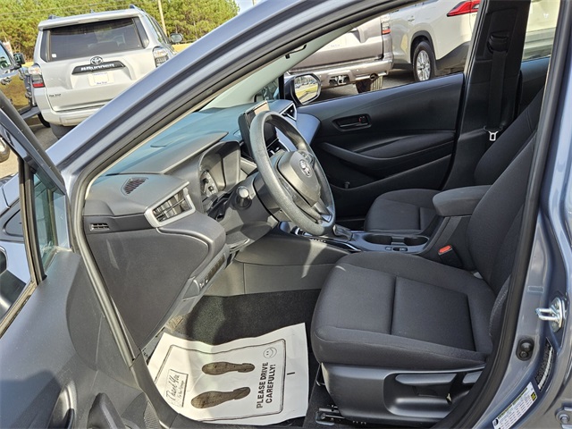 2024 Toyota Corolla LE photo 3