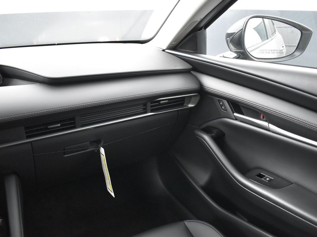 2025 Mazda Mazda3 2.5 Select Sport photo 13