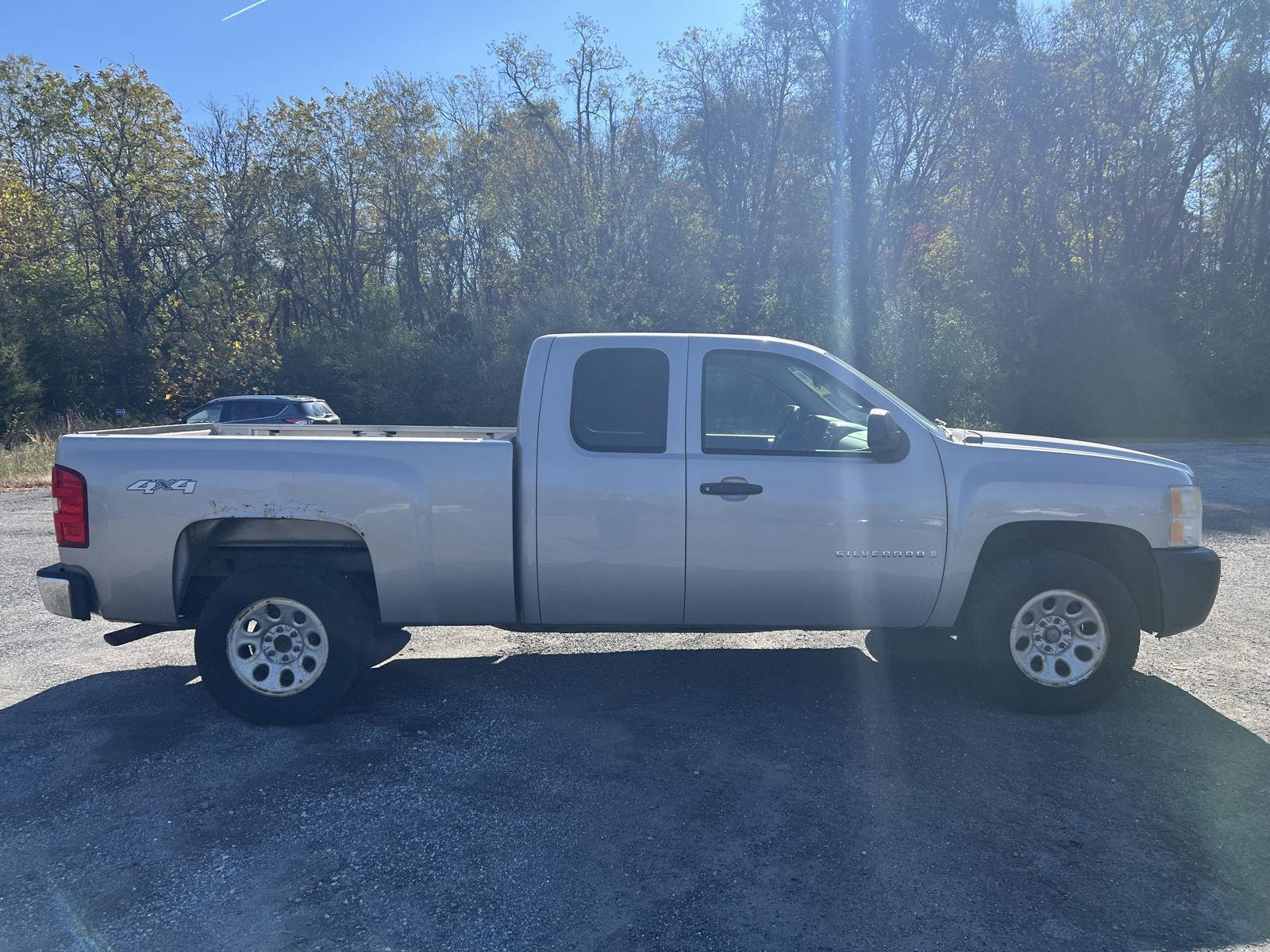 Used 2008 Chevrolet Silverado 1500 Work Truck with VIN 1GCEK19J38E157196 for sale in Waynesboro, VA