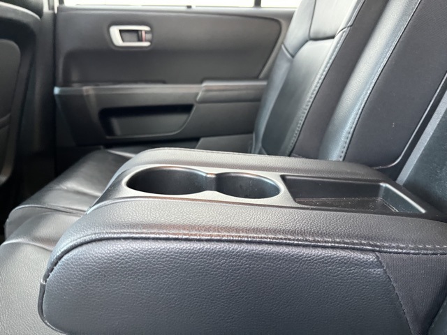 2015 Honda Pilot Touring photo 52