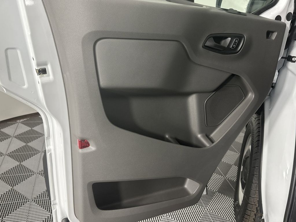 2025 Ford Transit Cargo Van photo 6