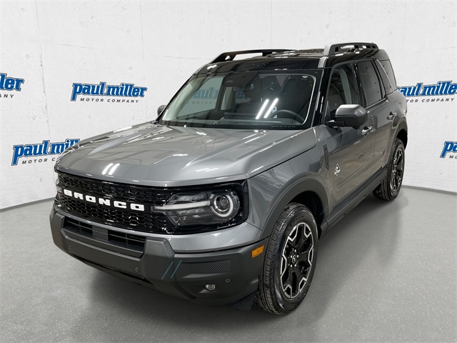 2025 Ford Bronco Sport Outer Banks's photo