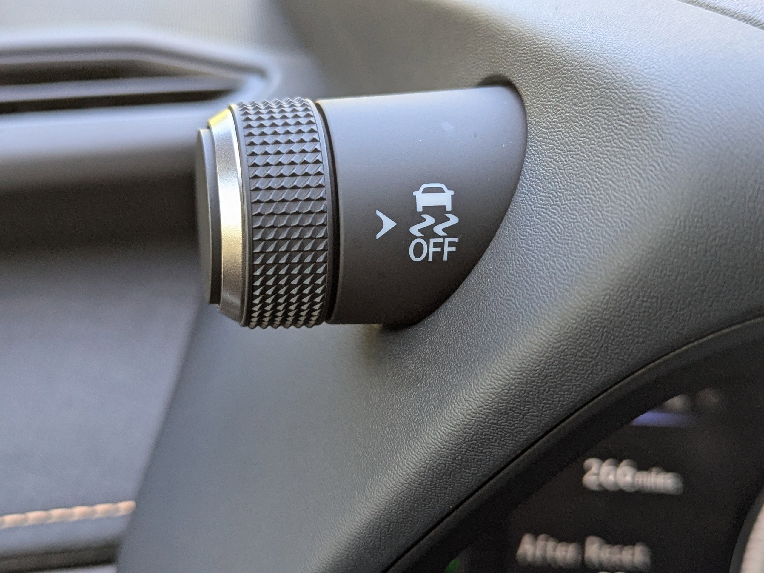2023 Lexus UX 250h Premium photo 31