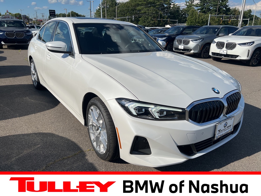 2025 BMW 3 Series 330i's photo