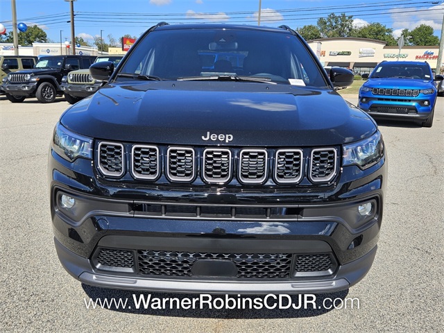 2026 Jeep Compass Latitude Altitude photo 2