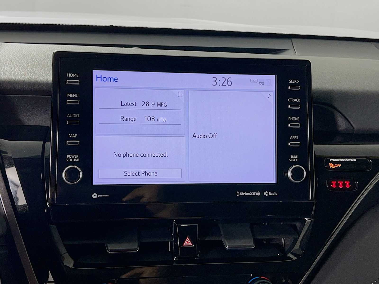 2023 Toyota Camry XLE photo 14