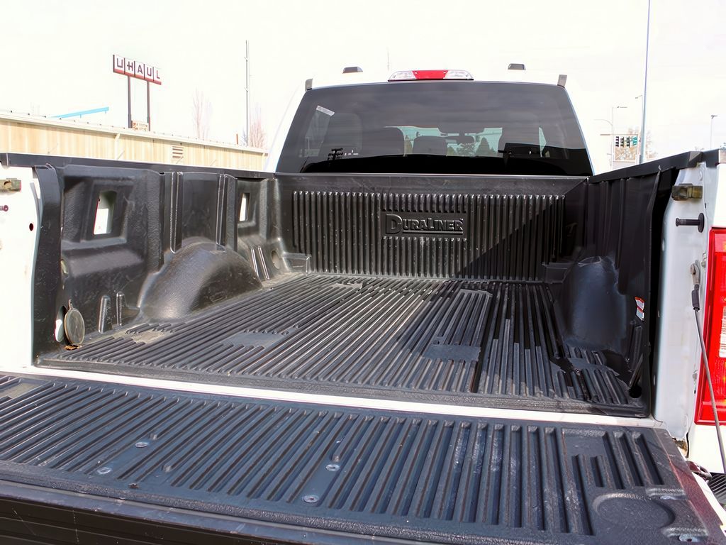 2023 Ford F-150 XLT photo 9