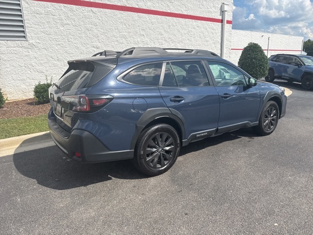 2024 Subaru Outback Onyx Edition XT photo 3